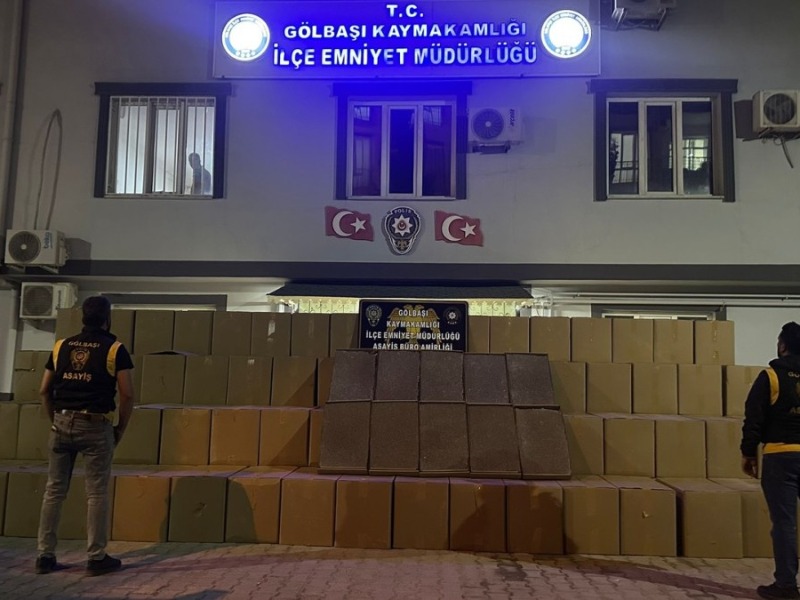 Adıyaman'da 600 bin paket bandrolsüz sigara ele geçirildi